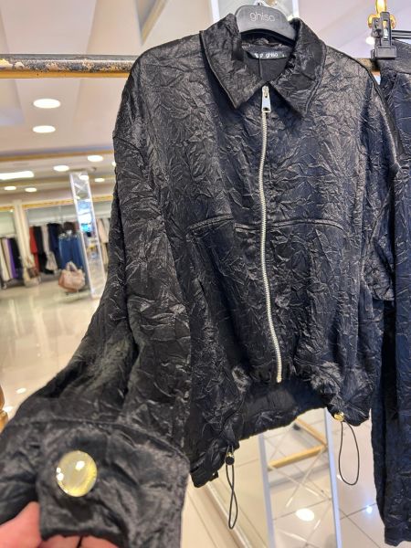 ﻿KIRIŞTIRMA SATEN KUMAŞ ETEKLİ TAKIM/GHISA