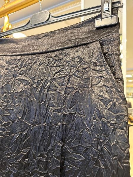 ﻿KIRIŞTIRMA SATEN KUMAŞ ETEKLİ TAKIM/GHISA