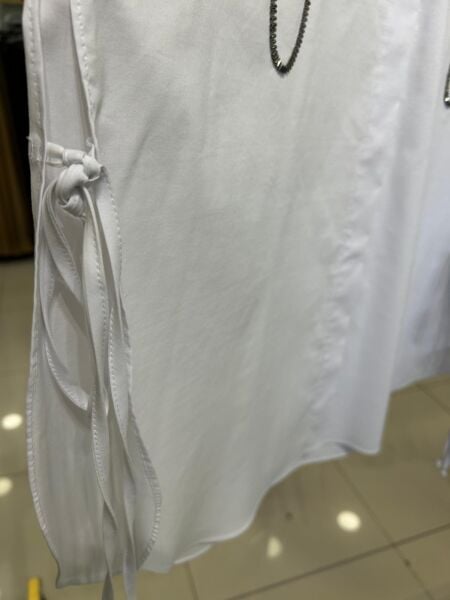 BONCUK İŞLEMELİ YANLARI BAĞLAMALI GÖMLEK /GHISA