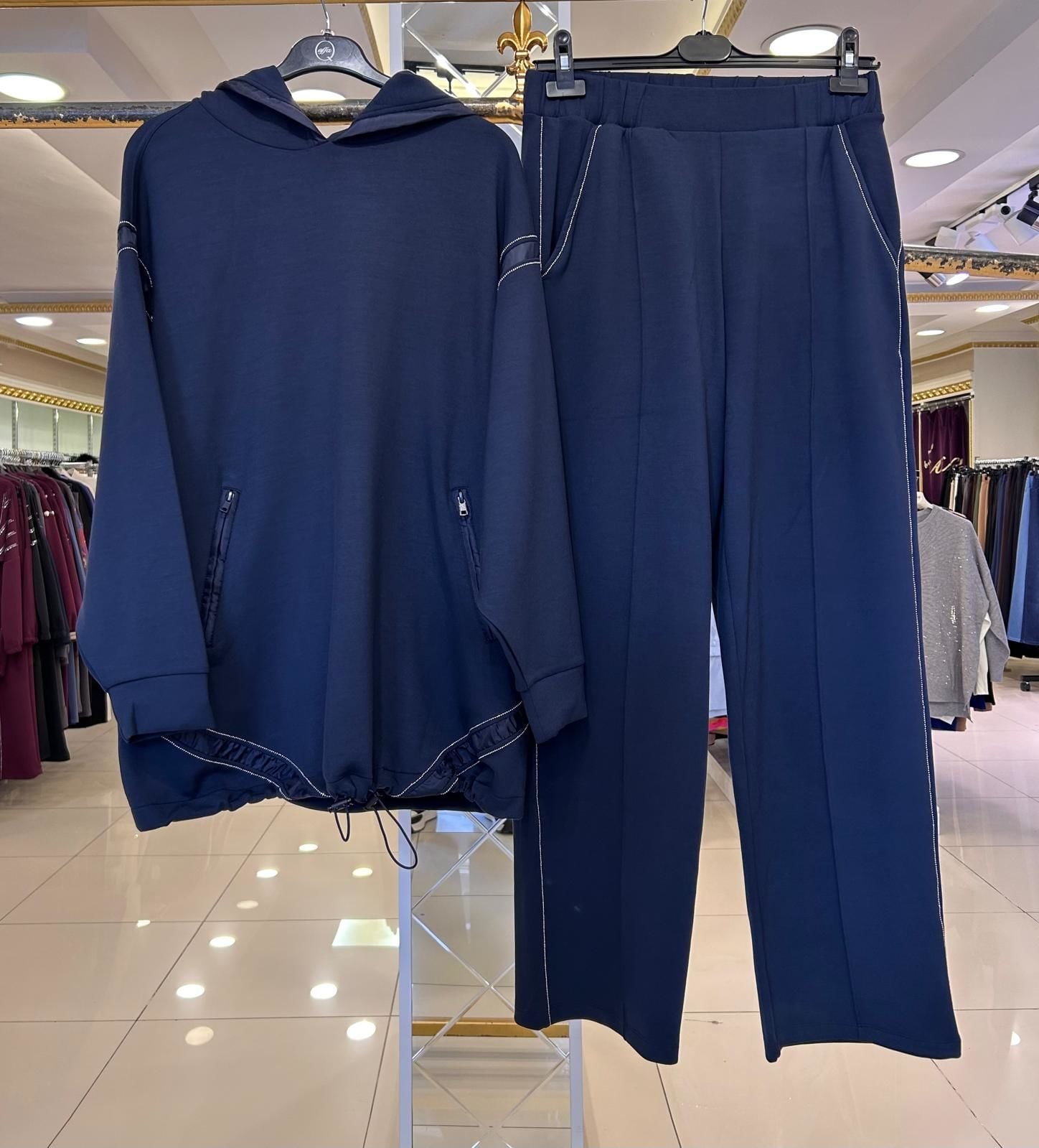 BONCUK DTY. KAPÜŞONLU PANTOLONLU TAKIM/GHISA