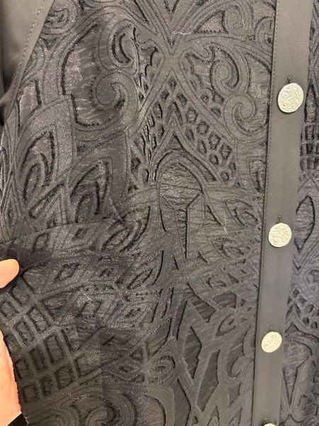 ÜZERİ DESENLİ DÜĞME DTY. KREP TAKIM/MÜSEMMA