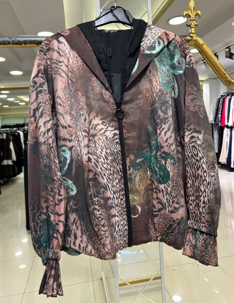 KAPÜŞON VE FERMUAR DTY. DESENLİ CEKET /GHISA