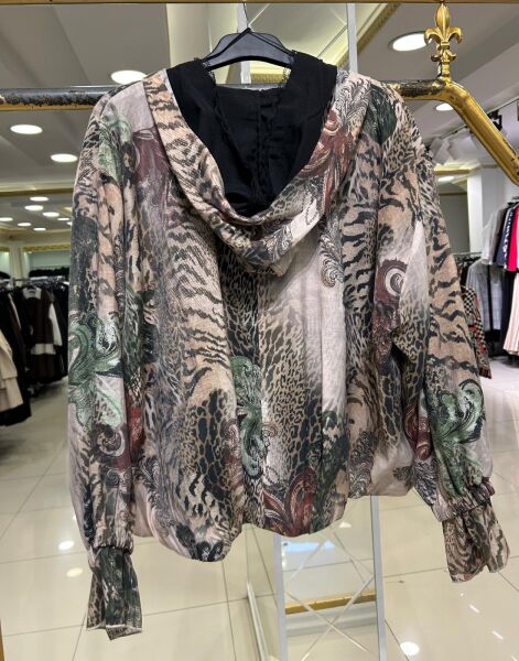 KAPÜŞON VE FERMUAR DTY. DESENLİ CEKET /GHISA