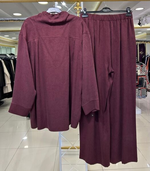 KENDİNDEN DESENLİ BOYNU BAĞLAMA DTY. TAKIM/ GHISA