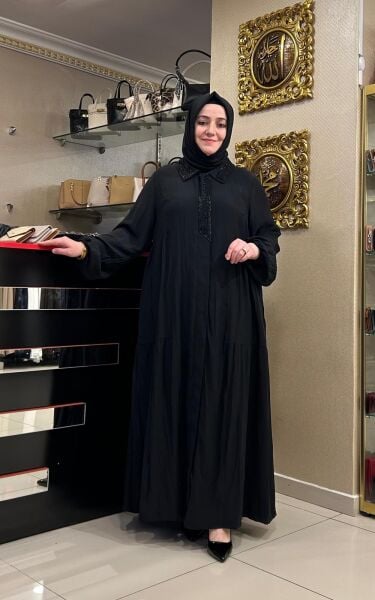 YAKASI BONCUK İŞLEMELİ CUPRA VİSKOZ ELBİSE/ LISSMORE