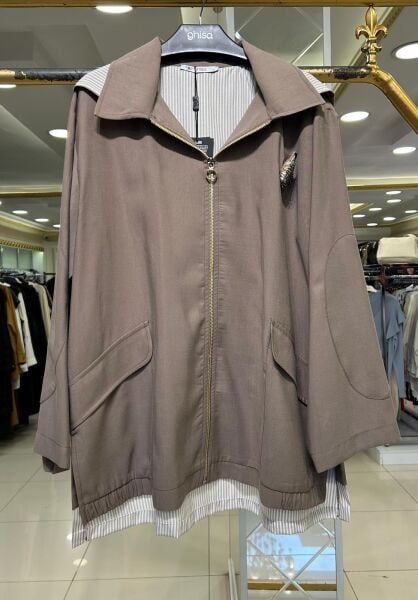 YENİSEZON KİRPİ BROŞLU KAPÜŞONLU TRENÇ/ GHISA