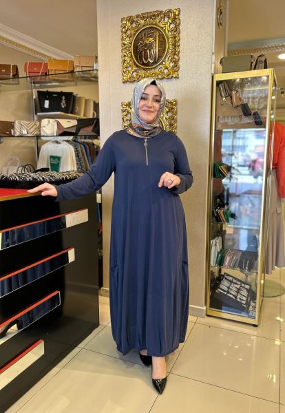 FERMUAR DETAYLI CEPLİ ELBİSE