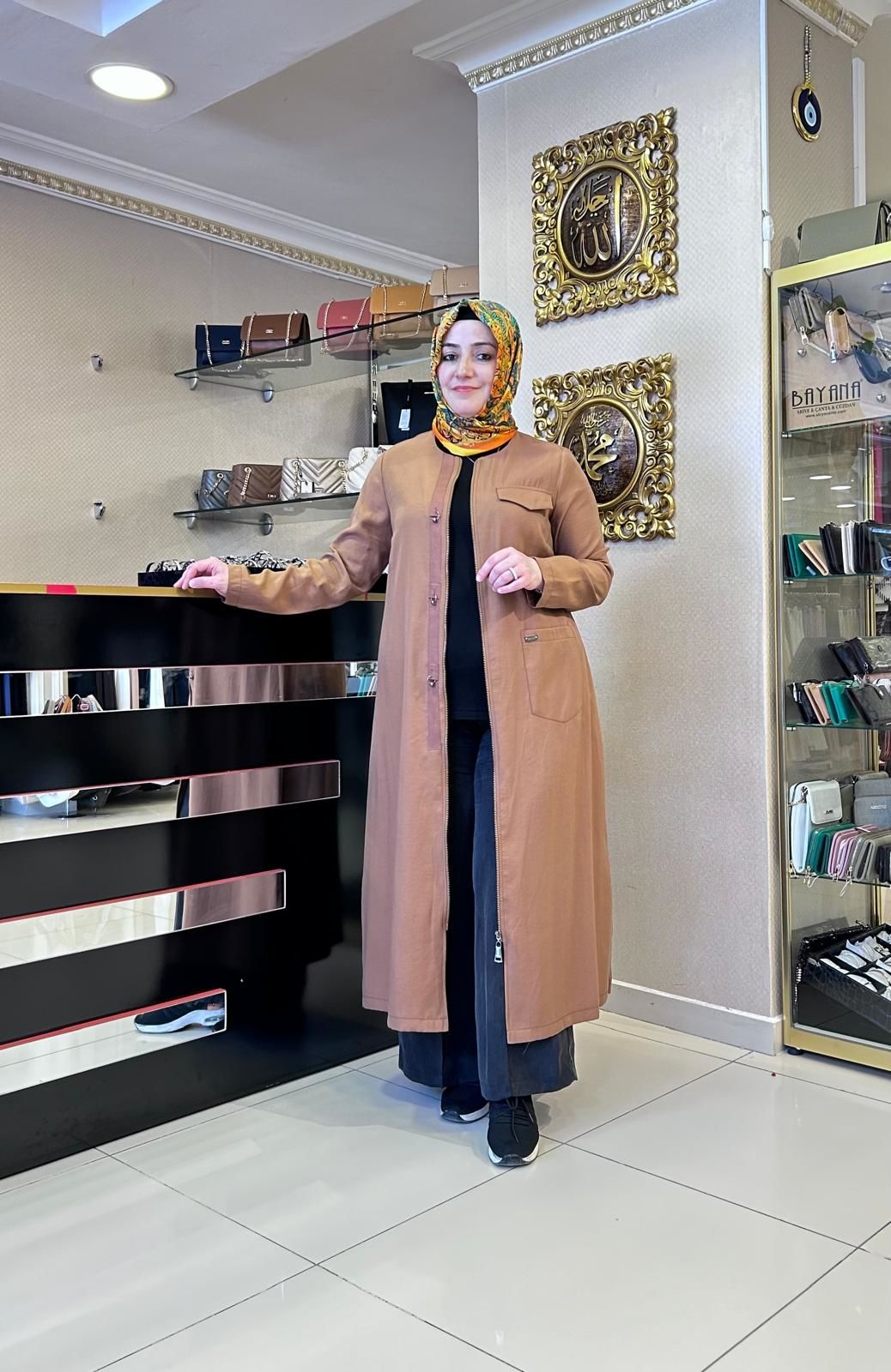 HALKA DETAYLI FERMUARLI CEKET