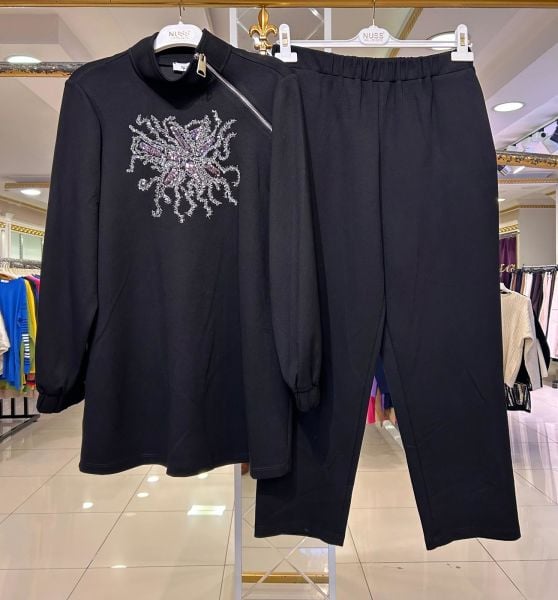 FERMUAR VE İŞLEME DTY. PANTOLONLU TAKIM/NUSS