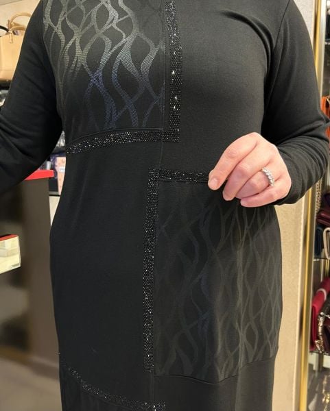 ﻿KARE DESENLİ VE TAŞLI TRİKO ELBİSE/BELGİN