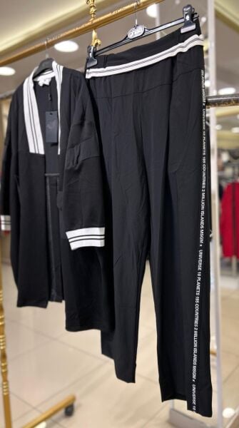 BEYAZ BİYE VE YAZI DTY. PANTOLONLU TAKIM/ GHISA