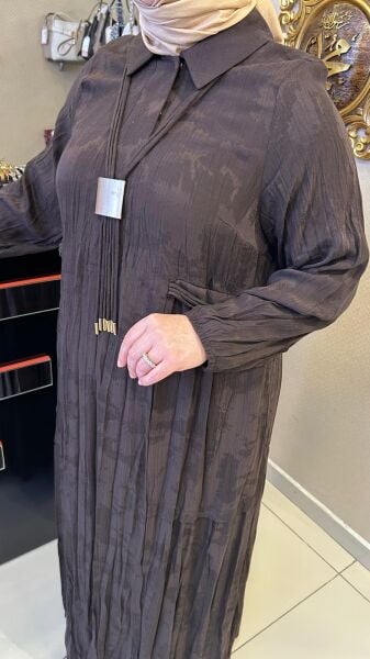 KENDİNDEN DESENLİ KOLYE DTY. VİSKON ELBİSE/ LISSMORE 