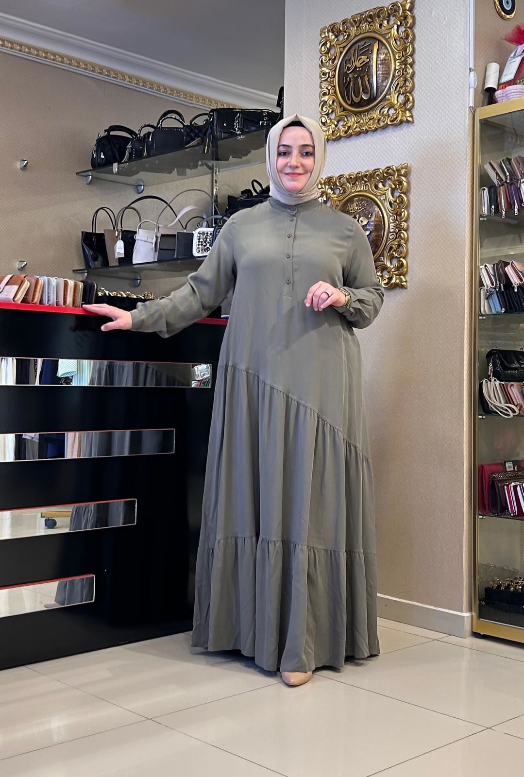 ﻿YAKASI DÜĞME DTY. ELBİSE/NURCAN ÇETİN