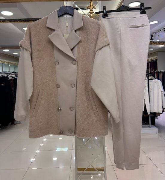 KÜRK KOMBİNLİ KRUVAZE CEKET - PANTOLON TAKIM/TIĞTRİKO