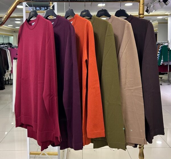 ÖNÜ KISA ARKASI UZUN MERSERİZE BLUZ/ NUSS