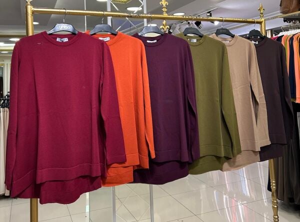 ﻿ÖNÜ KISA ARKASI UZUN MERSERİZE BLUZ/ NUSS