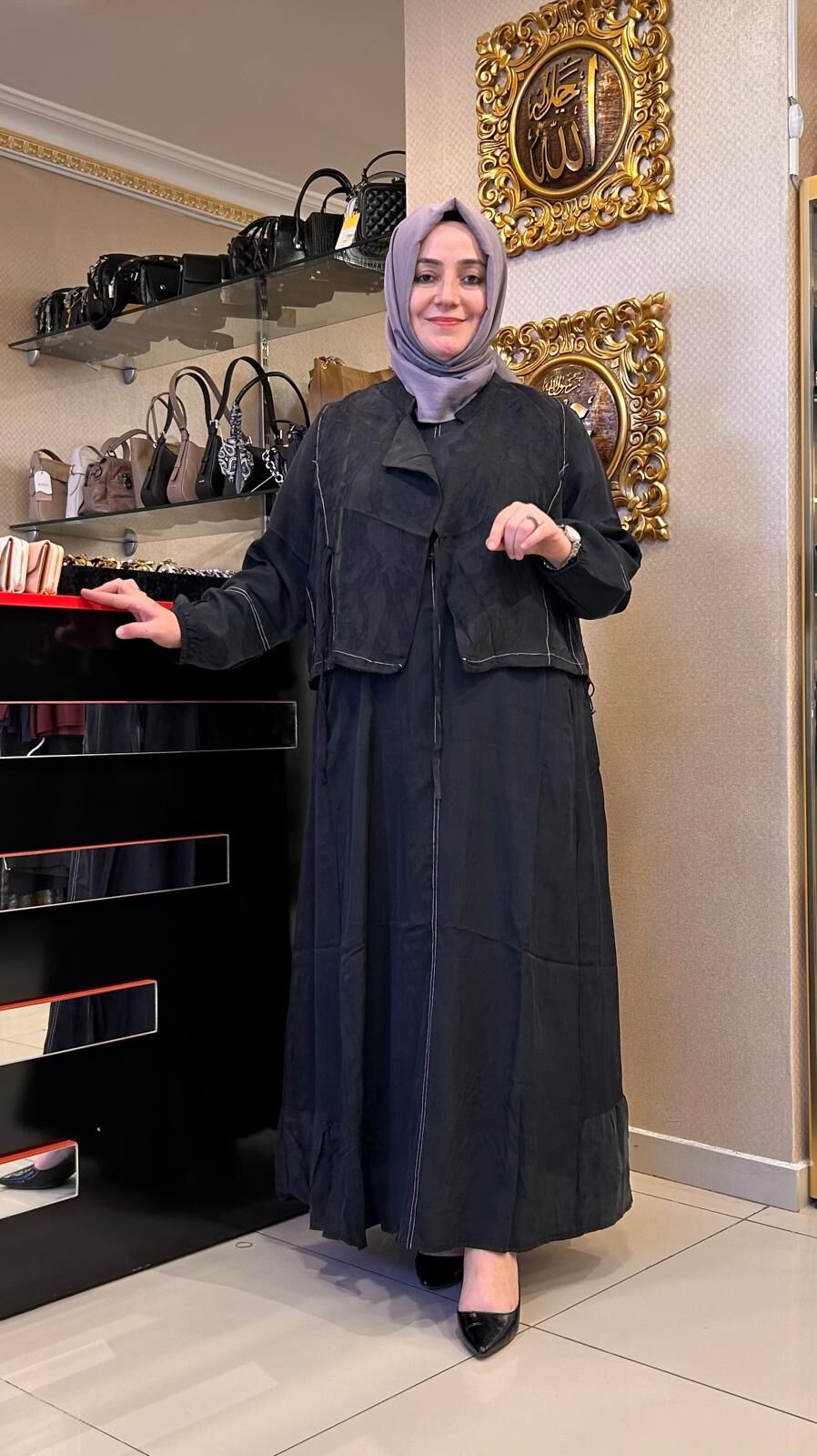 ﻿YELEK DTY. İPEK CUPRA ELBİSE/ LISSMORE