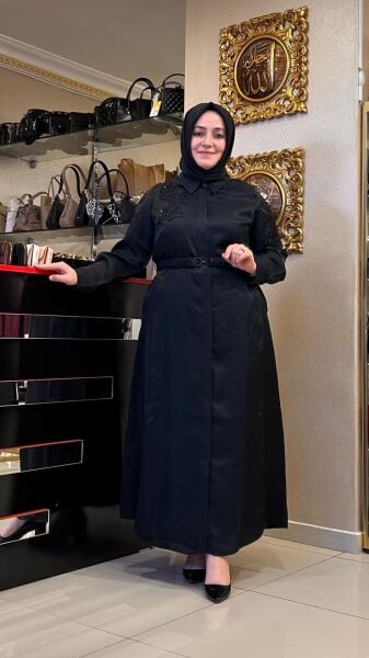 BONCUK İŞLEMELİ BELİ KEMERLİ ELBİSE/ LISSMORE