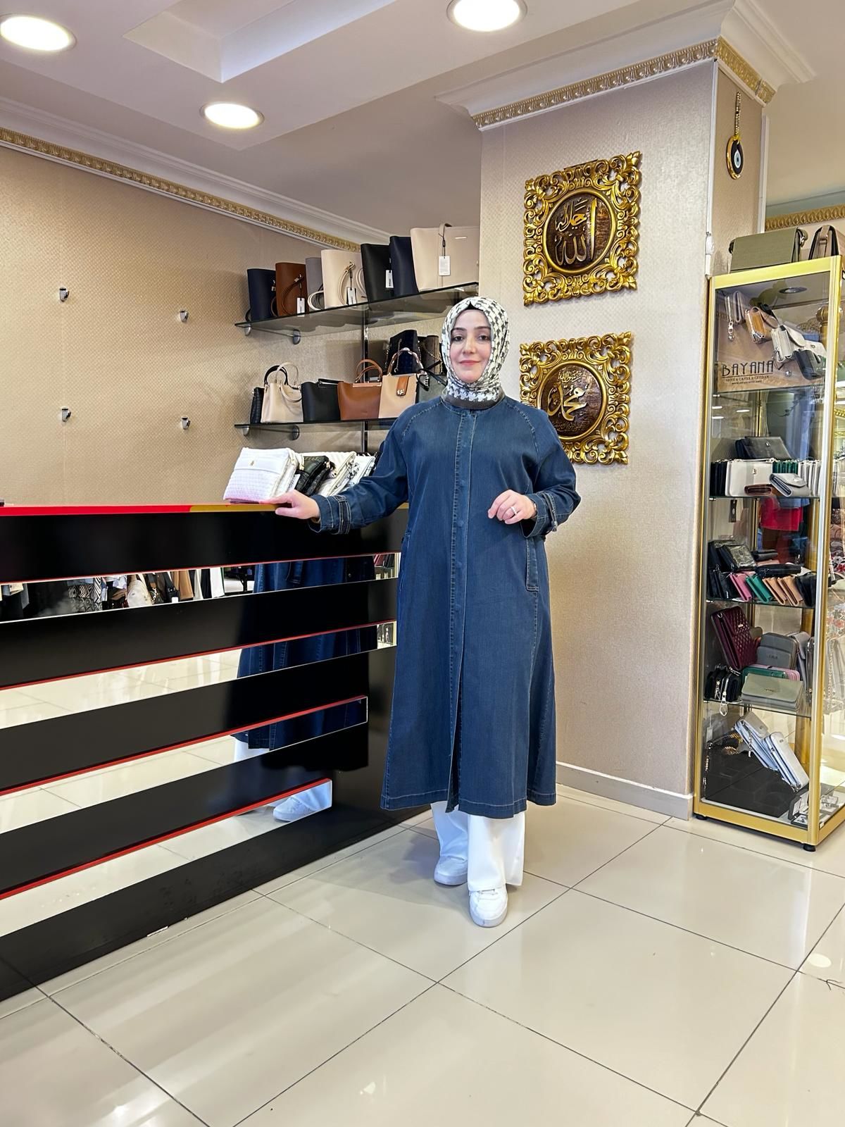 SEÇİL/ GALA-Xİ JEAN KAP