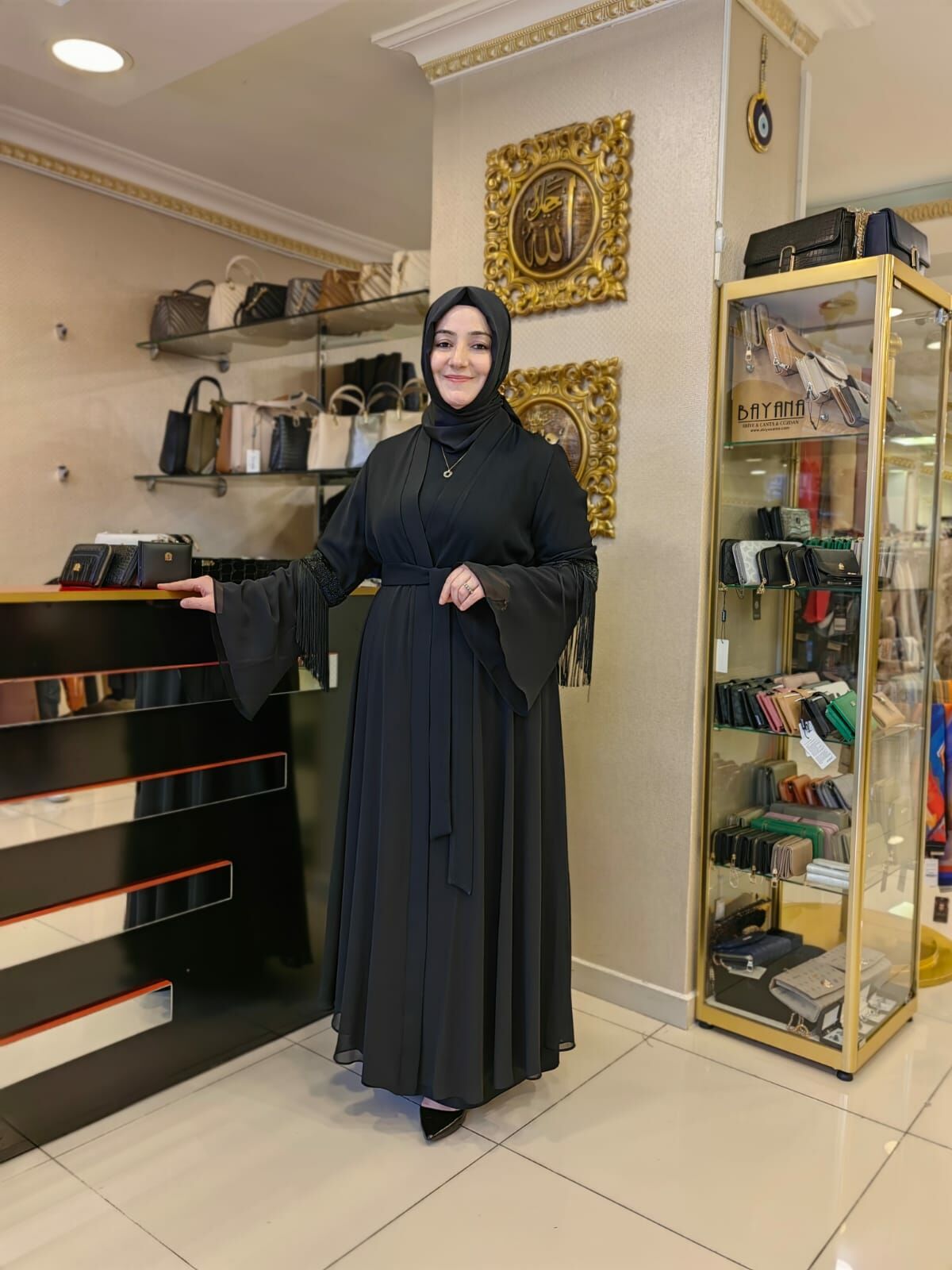 KOLU PÜSKÜL DETAYLI İKİLİ ABAYA