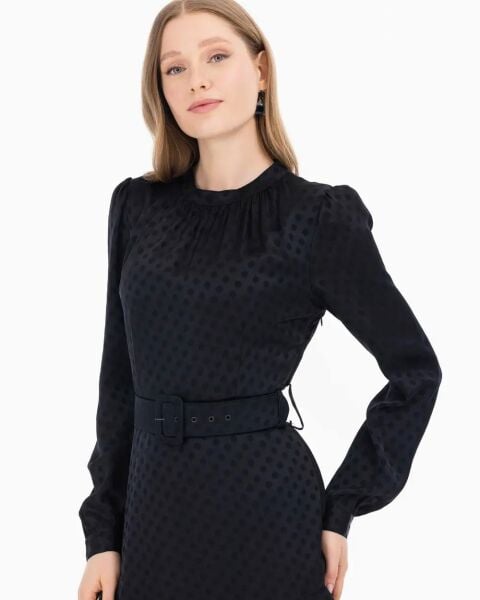 Saten Dokuma Sıfır Yaka Elbise - Siyah