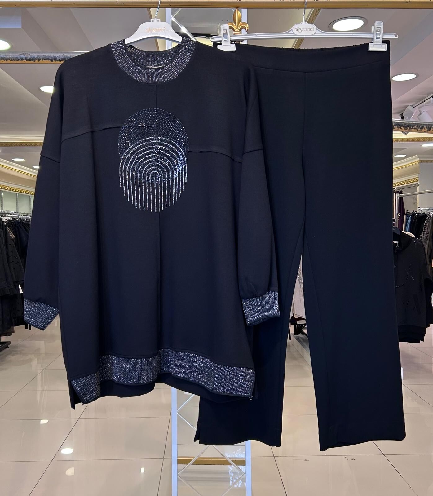 PUL VE SİM DTY. AŞKIN PANTOLONLU TAKIM /MÜSEMMA