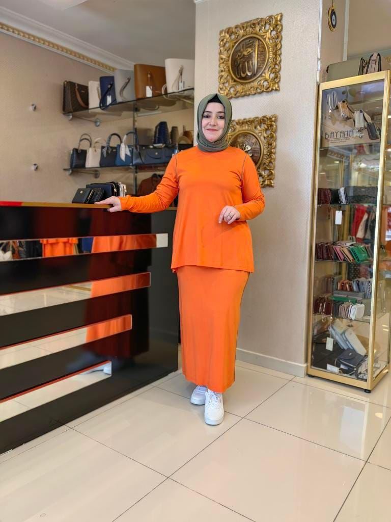 NURCAN ÇETİN/ ETEKLİ TAKIM TURUNCU