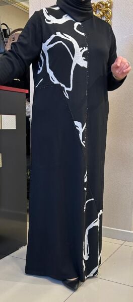 GEOMETRİK DESENLİ ÇİFT RENKLİ TAŞLI ELBİSE /BELGİN