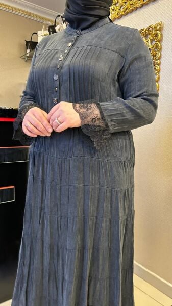 ETEK VE KOL UCU DANTEL DTY. İPEK ELBİSE /LISSMORE