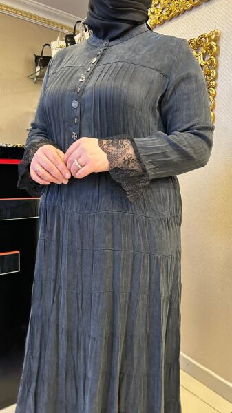 ETEK VE KOL UCU DANTEL DTY. İPEK ELBİSE /LISSMORE