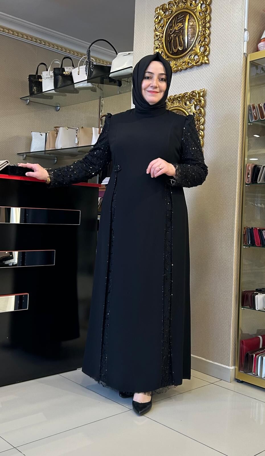 ÇİFT TARAFLI YIRTMAÇ DTY. İŞLEMELİ ABİYE ELBİSE /JUKİ MODA