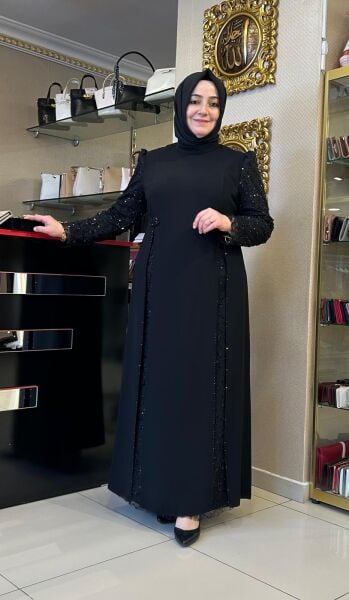 ÇİFT TARAFLI YIRTMAÇ DTY. İŞLEMELİ ABİYE ELBİSE /JUKİ MODA