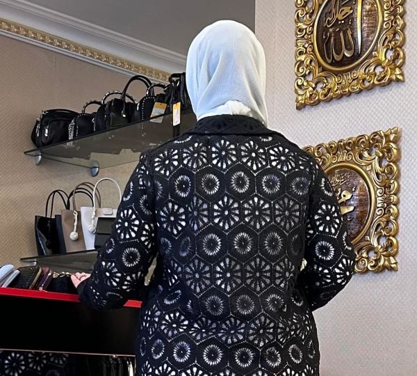 ﻿TAMAMI DANTEL ÇITÇIT KAPAMALI CEKET/TIĞTRİKO