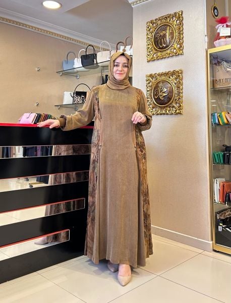 FERMUAR DTY. YANLARI DESENLİ ELBİSE/MÜSEMMA