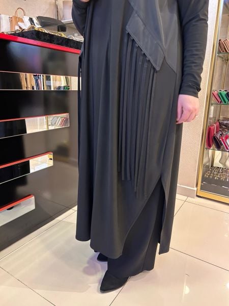 ﻿CEBİ PÜSKÜL DETAYLI HIRKA /NURCAN ÇETİN