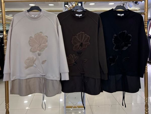 ÇİÇEK İŞLEMELİ ÇİFT KUMAŞLI TUNİK/TIĞTRİKO