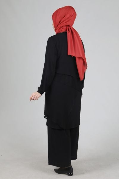 Büyük Beden Tesettür Kolye Aksesuarlı Sandy Pantolonlu Takım Siyah