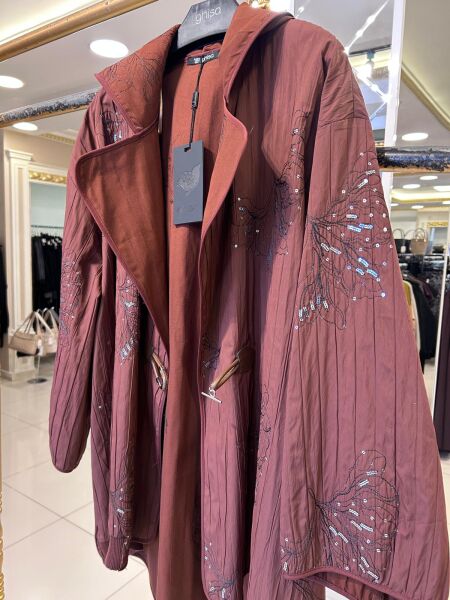 PUL İŞLEMELİ KAPÜŞONLU KAP/ GHISA