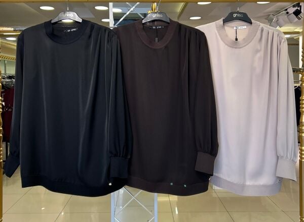 OMZU PİLE DETAYLI KREP KUMAŞ BLUZ /GHISA 4488