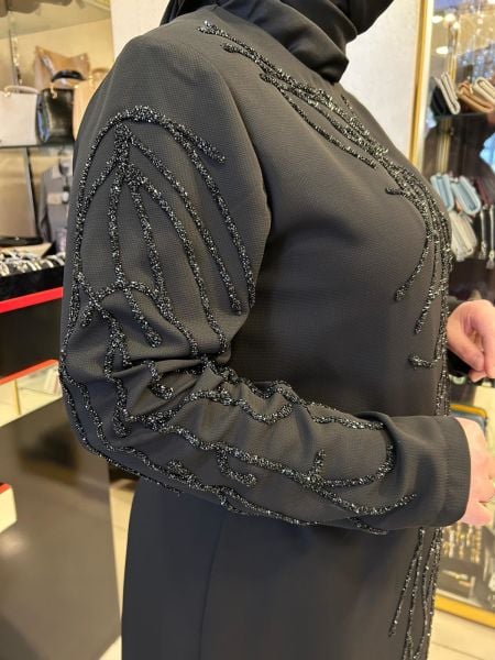 TAŞ İŞLEMELİ YAN KAPAMALI FERACE/ZERENAY