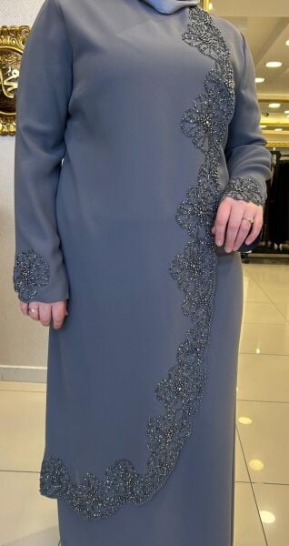 ÇİÇEK DESENLİ TAŞ İŞLEMELİ ABİYE ELBİSE /TASVİR