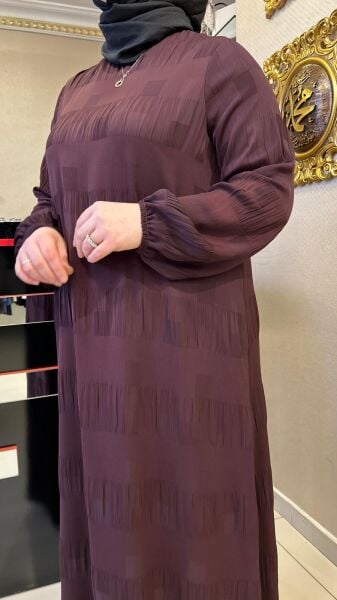 KENDİNDEN DESENLİ JAKAR ŞİFON ELBİSE /NURCAN ÇETİN