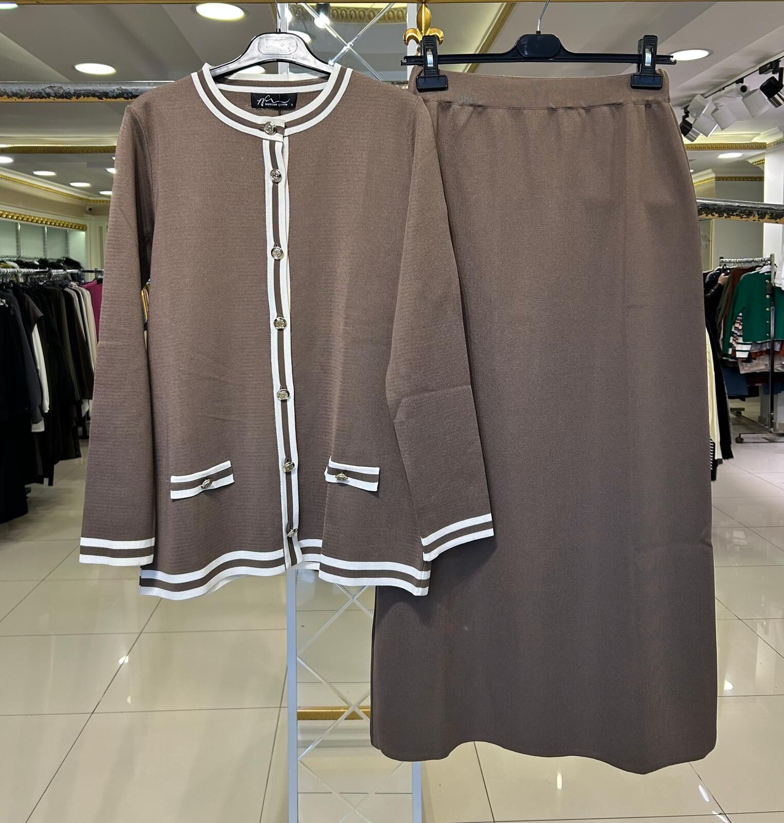 HIRKASI ŞERİT DTY. MERSERİZE TAKIM/NURCAN ÇETİN 