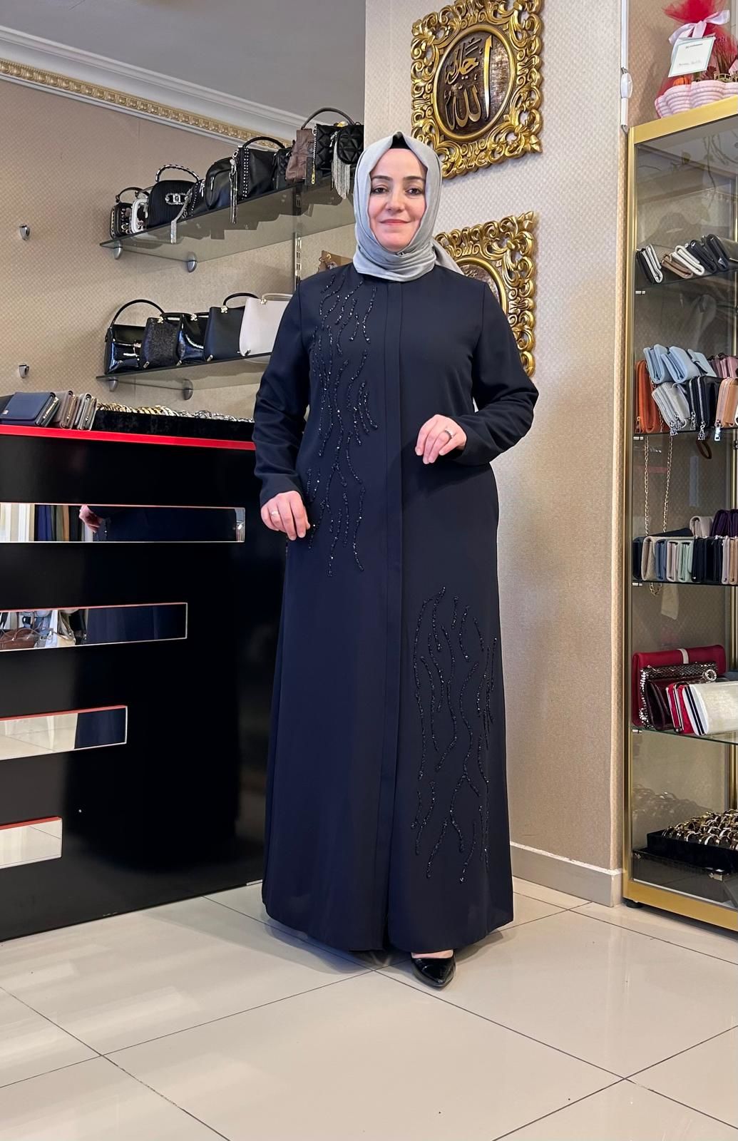 TAŞ İŞLEMELİ FERMUARLI FERACE/ZERENAY