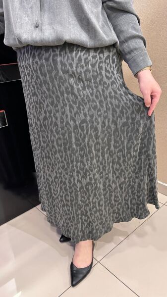 LEOPAR DESEN ETEK VE BONCUK İŞLEMELİ TUNİK TAKIM/ NURCAN ÇETİN