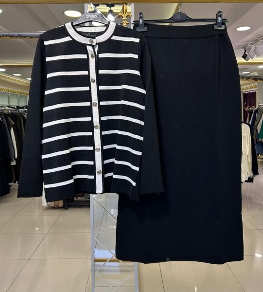 HIRKASI ÇİZGİLİ MERSERİZE TAKIM/NURCAN ÇETİN 