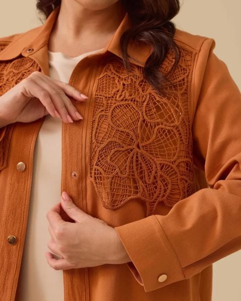 ﻿B. BEDEN GÖMLEK YAKA NAKIŞ DTY. KAP/SEÇİL