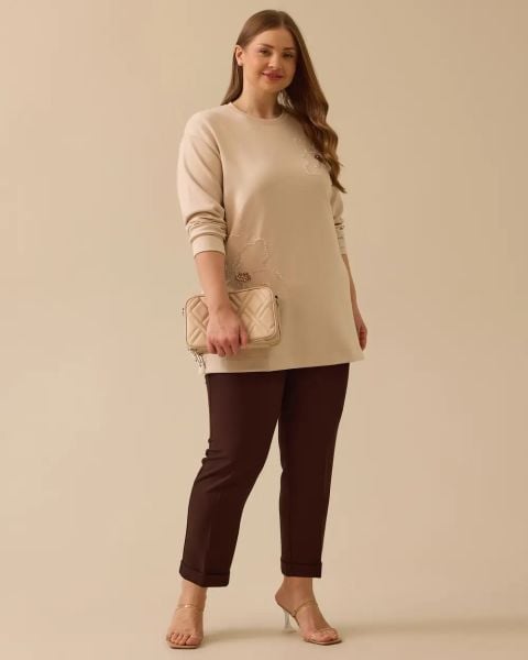BÜYÜK BEDEN ÇİÇEK İŞLEMELİ SWEATSHIRT/SEÇİL
