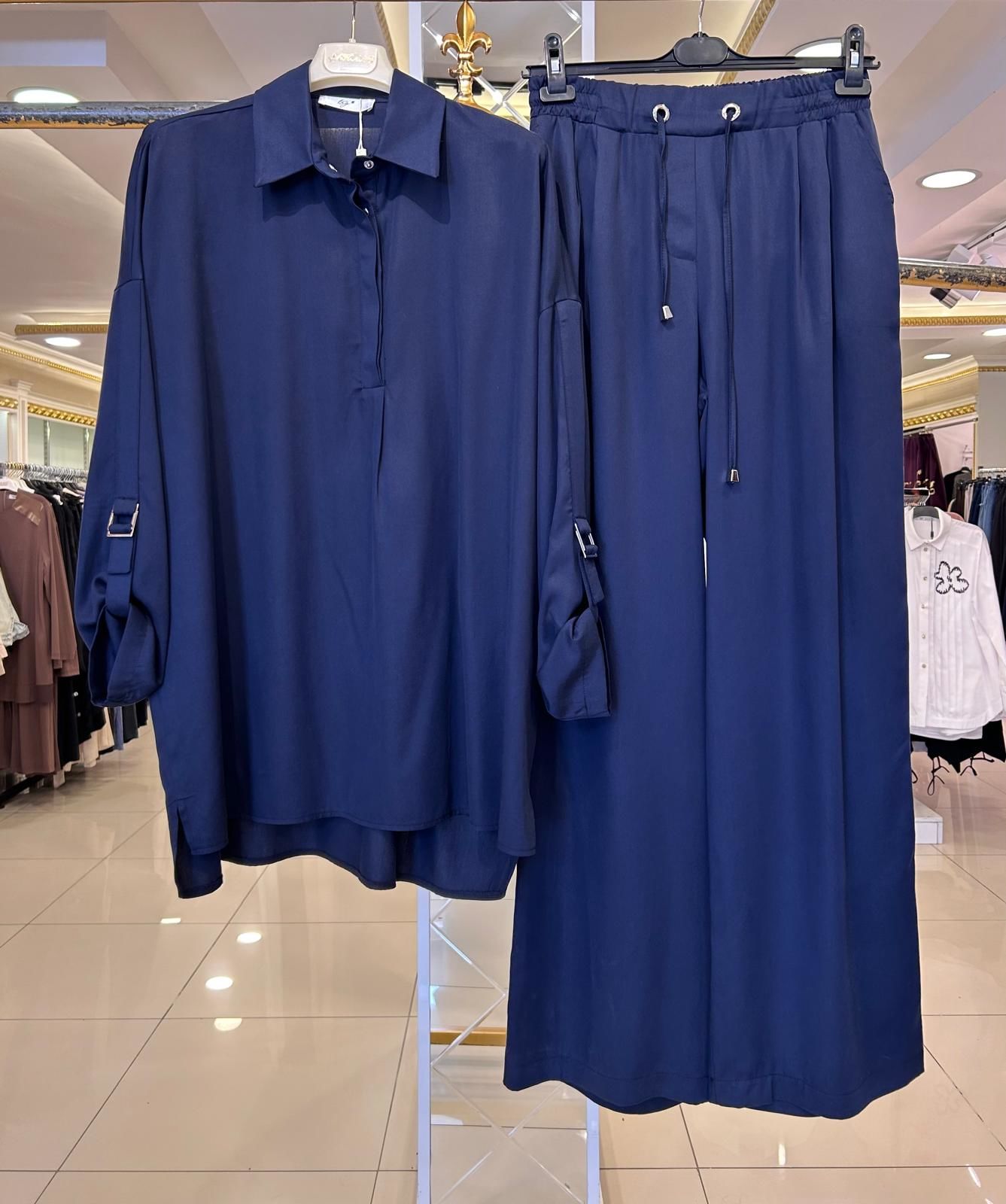 TUNİK VE PANTOLONU KAYIŞ DTY. TAKIM/TIĞTRİKO