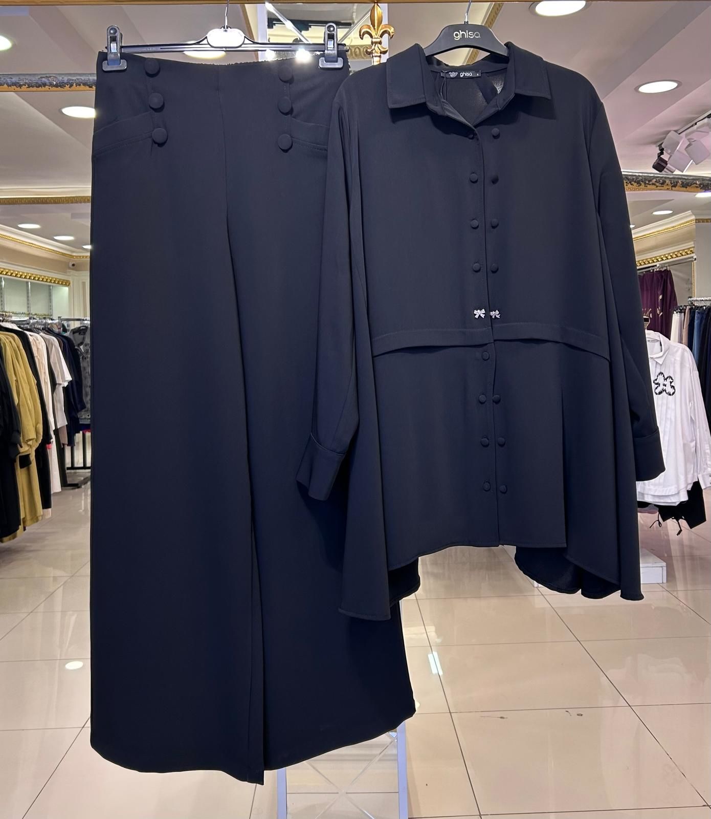 DÜĞME DETAYLI KREP KUMAŞ TAKIM/GHISA